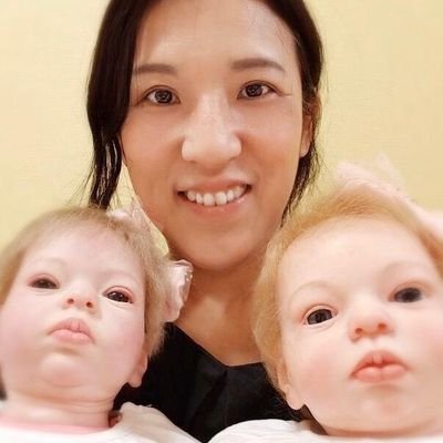 助産師で、ガスケアプローチ認定アドバイザーとして活動しています。MORACTや産前産後の整体と合わせて女性向けの身体をサロンでみさせていただいています。