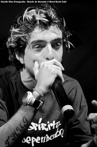 Criado dia : 14/12/10 
Só falta o @diegothug seguir e oficializar *-* Thug meu delicia (66'