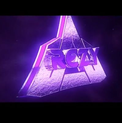 Ps3/4 sniper and Trickshotter/ comp player. Former Elysian2k project nation 1.5k . GT ItsRezohh . tha names shawn Mccoy.