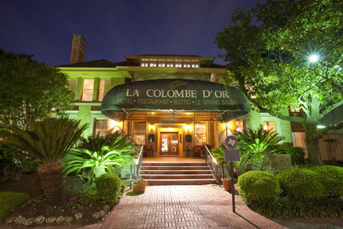 La Colombe d’Or is one of the world’s smallest luxury hotels & is a Montrose area landmark. Restaurant CINQ debuted fall 2010 to customer & critical acclaim.