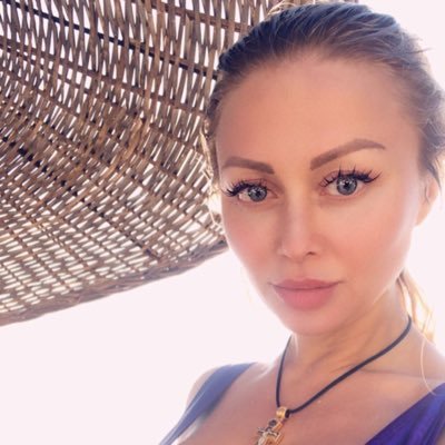 sandrin83967045's profile picture. 