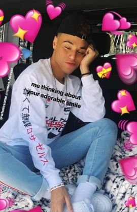I love @larrayxo sm ,Dolan twins ,Issa |backup acc |main acc @sunrisedolannn