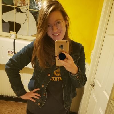 mag_mccormick's profile picture. perpetually daydreaming, rarely drinking enough water 🐄☀️📚