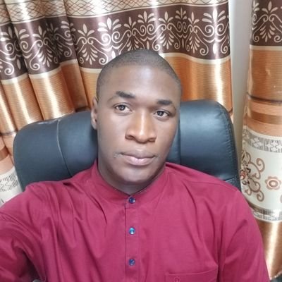 CedricMono's profile picture. simple et accessible