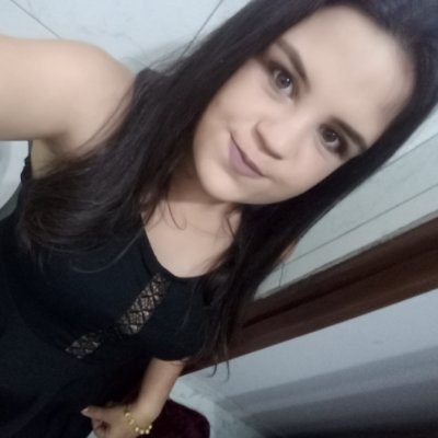 danisealves's profile picture. Se amar for loucura, sou uma louca sem cura.
