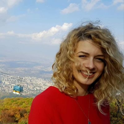 VjosaRexhepi's profile picture. 