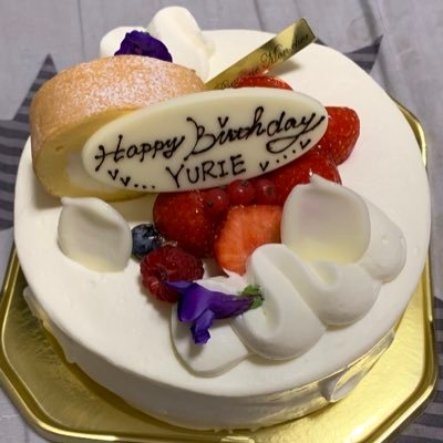 bFfK5elpWFhoBiz's profile picture. 