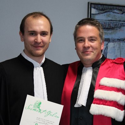Directeur général des services de l'université de Guyane
Pharmacien maître de conférences
Vieux BN ANEPF / FAGE. Alumni ENA
Réserviste