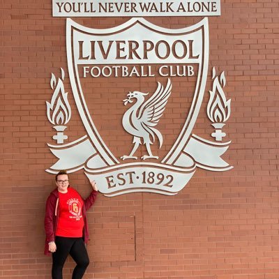 im just a girl who loves watching football, Liverpool FC YNWA ❤️⚽️❤️⚽️