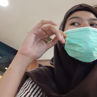 Rusherliandini's profile picture. mochalatte.