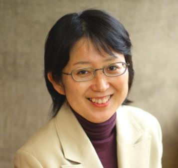 離婚コンサルタント・カウンセラー兼女性行政書士の武石文子です。『わたしの離婚ノート』（すばる舎）著者。協議離婚書及び公正証書の作成。全国対応します。メール無料相談有。