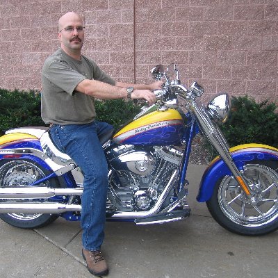 1hd61's profile picture. 