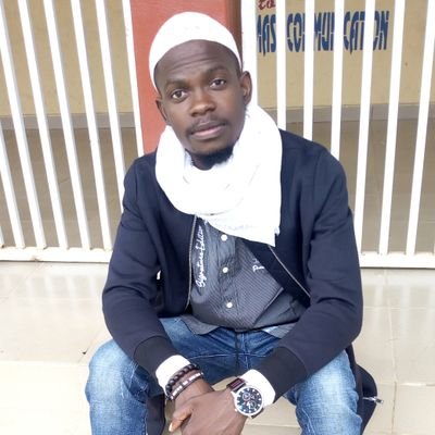 abujazzy45's profile picture. if u are not journalist,
u need journalist.