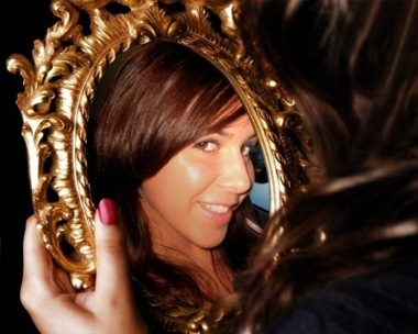 shellestar's profile picture. 