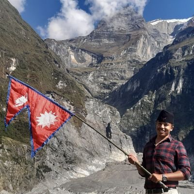 devsearch10's profile picture. होसमै बेहोस हुने मान्छे😊