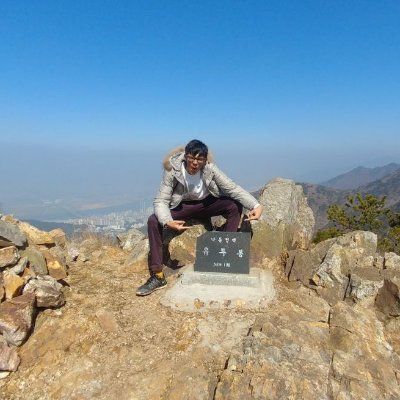 Arnav_Agg's profile picture. 