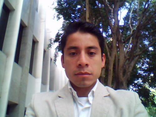 Impulsor de innovaciones y amante de mi tiempo; con ánimo para equivocarme.