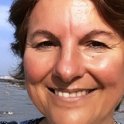 A_Matard's profile picture. Facilitatrice en intelligence collective, Consultante éco-leadership, Conseil en évolution personnelle et professionnelle