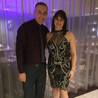 shawr2012's profile picture. Science Teacher/Tutor. Married to @BriShaw81, proud mum of 2 gorgeous children 👫. #ukrunchat #visorclub #teamblack 🖤💚