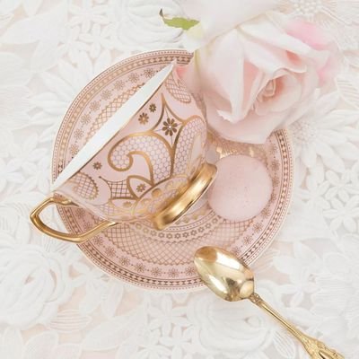 GewcHome's profile picture. We are about Unique Accent Pieces | Antiques & Vintage | Furniture and Beautiful Gifts for you and your Home.

☎️868-709-5364.
📩gewchomeaccents@gmail.com