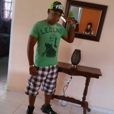 Adalber58751567's profile picture. Hola