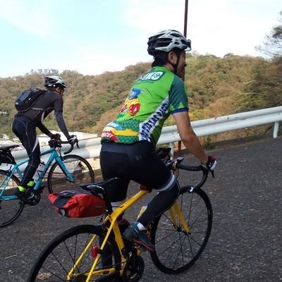 TREK EMONDAに乗ってます。自転車メインですので、関連アカウントの方をフォローバックさせて頂きます(^_^)b RTメインの方、ツイート無しの方はしないかも～/チャリとローラーを愛する芝刈貴族倶楽部所属😆✌️