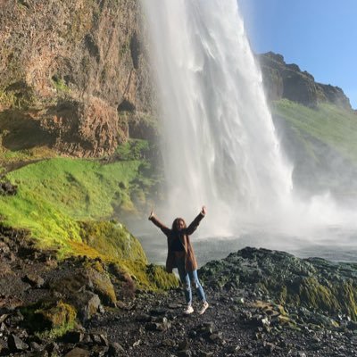 char_baes's profile picture. 