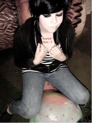 AnotherHolly's profile picture. AnotherDay.AnotherMinute
AnotherHolly.JustNotAnotherYou