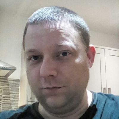 I'm A Bedroom DJ 😎 And I Mix House, Trance, And Clubland Tunez. And I'm On Here To Follow And Learn From Other DJ's On Here 👍 And Genuine Friends Only Plz..😊