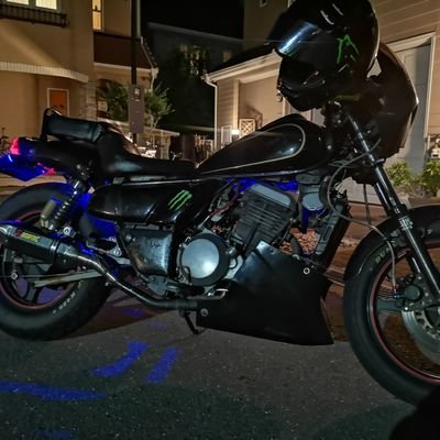 Krooked1129's profile picture. Ponkotuです。。。 最近、副業を始めた。ポチって、動画見るだけで、稼げるので。興味ある人おる？