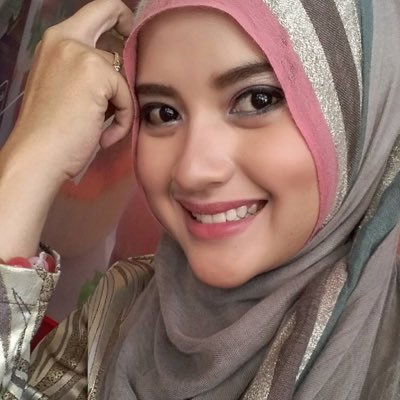MouChiL_'s profile picture. ❤ Cintanya @arif_rahmawan89 
💞 Sakinah mawaddah warahmah until Jannah 😇