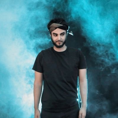 Abdullahalwachi's profile picture. ‏‏عَمِيَتْ عَيْنٌ لا تَراكَ 
‎