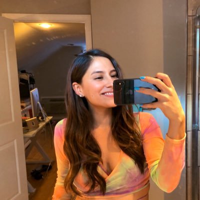 adriadrianaaa's profile picture. Digital Marketing | DJ adrianeau19@gmail.com SoundCloud: https://t.co/zK5eqMUCKx