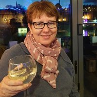Liz ๐one of the 3.5% (@lizbell99) 's Twitter Profile