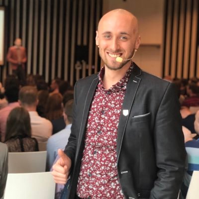 bartekbeetle's profile picture. 💻🌐 Marketing Internetowy 🤖AI 🏀 Koszykówka 📲Pozyskiwanie Kontaktów