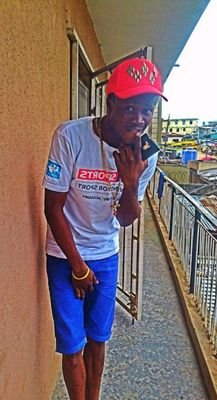 EMMABEE11156071's profile picture. 