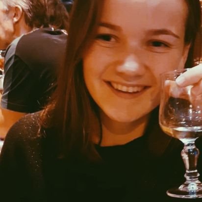 louisechipier's profile picture. 