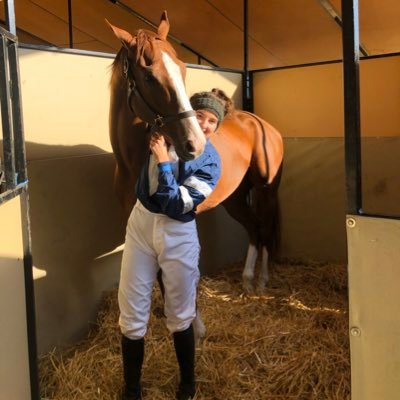 fionafoxoxox's profile picture. Michael Dickinson, Tapeta Farm🐎
