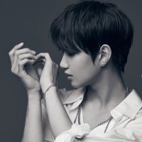 어린왕자 👑 (@20021002_com) 's Twitter Profile