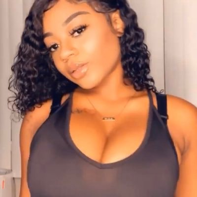 HawaaiiGoddess's profile picture. 20 y/o | VERIFIED💯 ask about my premium sc 😘 #Findom🖤 BRATT - Venmo @Yarii-Lowery ! .  $10 TRIBUTE |  Amazon ask me