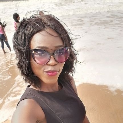 Wife, Mum, Chartered Accountant, Nigerian, Lover of God.