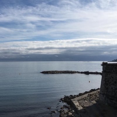 Merevoici06's profile picture. 