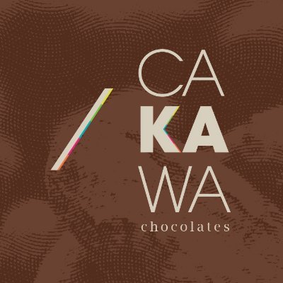 Emprendimiento femenino dedicado a producir chocolate y bomboneria desde el grano de cacao. Ubicadas en la primera transversal de Altamira. PB Edificio Mónaco