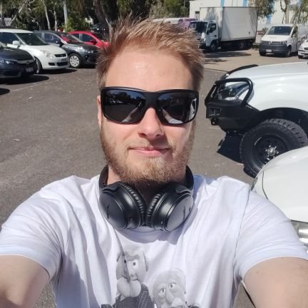 TechTenNinja's profile picture. 