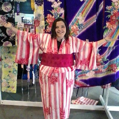 Isilen's profile picture. Tourism & Events Professional. Singer @HAF_TOKYO Manganime + videogames. Rebelde, optimista y pija a partes iguales. [Asturias Spirit=BCN My home=Japan Forever]