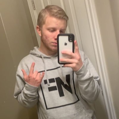 Phill_K12's profile picture. I play video games n’ shit.