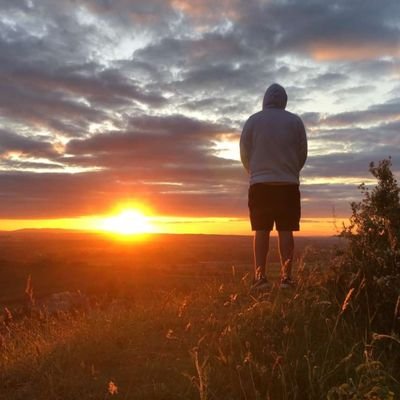 Luke_young12500's profile picture. LFC