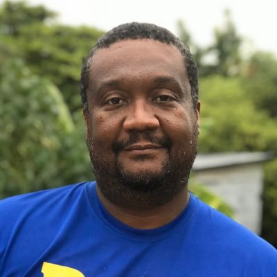 Graphiste, Entrepreneur, je suis passionné d'Art de chasse et de Photographie