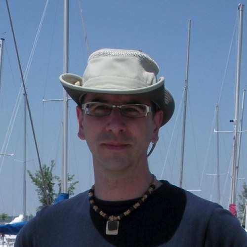 Ébénisterie, voile et plein d'autres patentes! / Woodworking, sailing and whatever else.