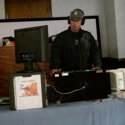 _DJLegacy_3's profile picture. Main Acct ☞☞ @DJLegacy3 
#GNATIONKING #TM4L #TSB #TTO #TFK#Cowboys #Habs #Lakers #BlendedRoyalty 
#GNATION Our Family stands for (0NF¡D€N(€ P0W€R and £0YA£T¥